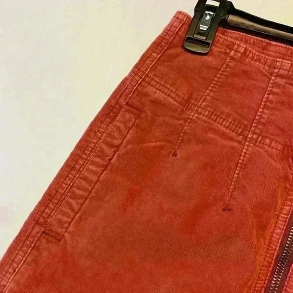 Free People I Want it All Corduroy Midi Skirt Red Poppy Size 27‎ NWT $108 - Picture 8 of 9
